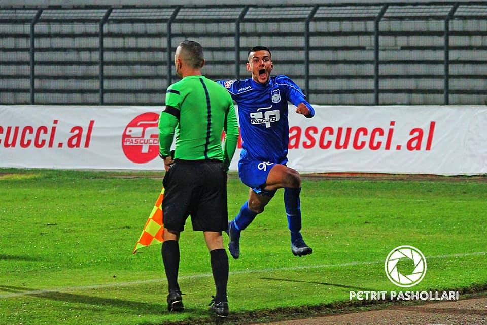 Shkëlqeu me Teutën këtë sezon, Lorenzo Vila pranë largimit nga